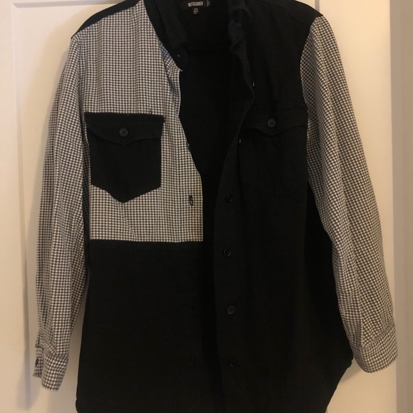 Shirt - Picture 1 of 3